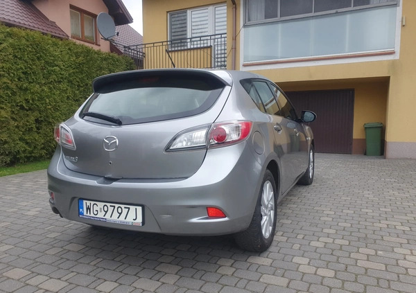 Mazda 3 cena 21000 przebieg: 200000, rok produkcji 2011 z Tomaszów Mazowiecki małe 154